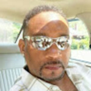 Meet your Posher, Lloyd